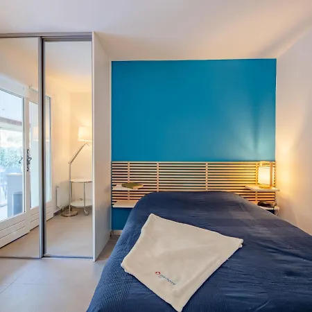 Apartment Des Calanques-2 By Interhome *