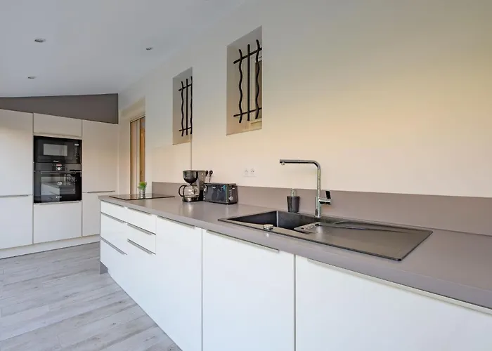 Apartmán Des Calanques-2 By Interhome Saint Aygulf
