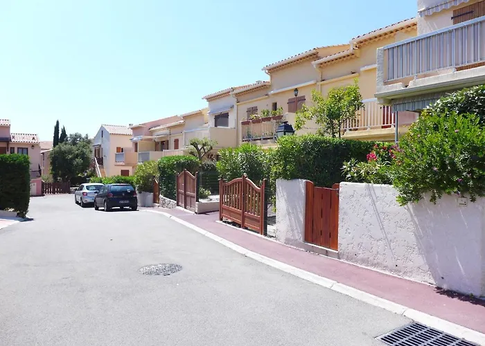 Des Calanques-2 By Interhome * Saint Aygulf
